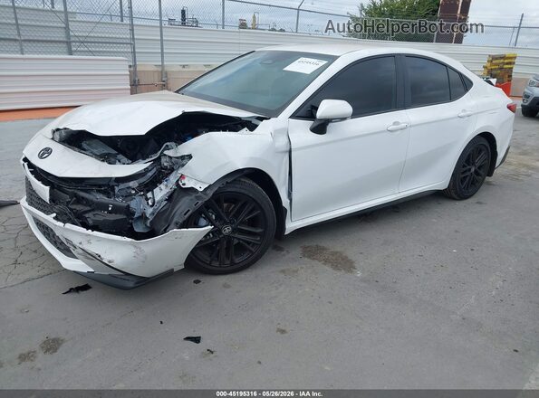4T1DAACK1TU699701 2026 TOYOTA CAMRY White Przód lewy