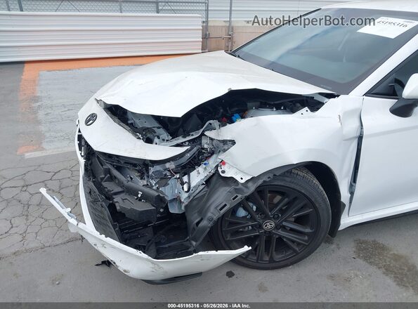 4T1DAACK1TU699701 2026 TOYOTA CAMRY White Widok z przodu