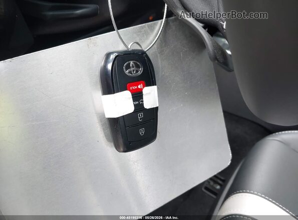 4T1DAACK1TU699701 2026 TOYOTA CAMRY White Widok deski rozdzielczej