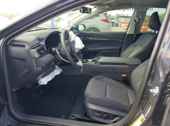 4T1DAACK1TU700930 2026 TOYOTA LE Gray Widok wnętrza z przodu