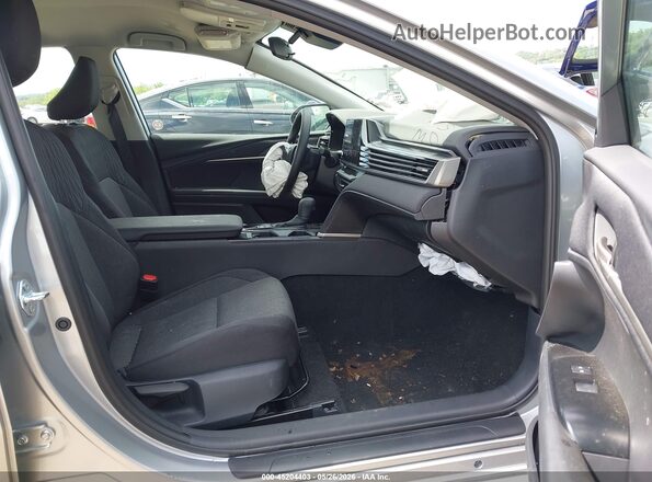4T1DAACK1TU708395 2026 TOYOTA CAMRY Silver Вид салону спереду