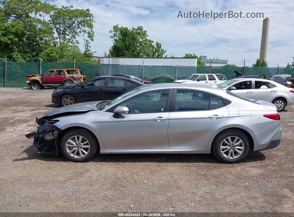 4T1DAACK1TU708395 2026 TOYOTA CAMRY Silver Панорамний вид салону 360°