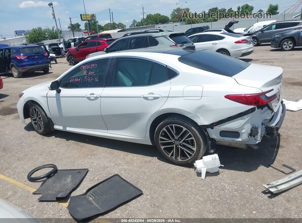 4T1DAACK2SU570297 2025 TOYOTA CAMRY White Սալոնի հետևի տեսք