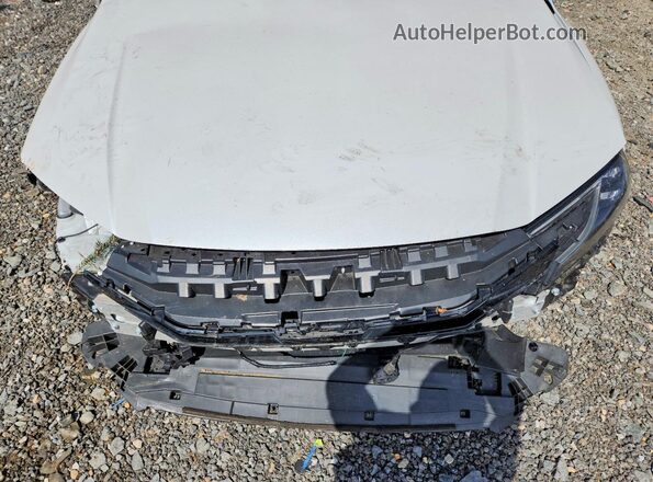 4T1DAACK3SU525336 2025 TOYOTA CAMRY White Вид задньої частини салону