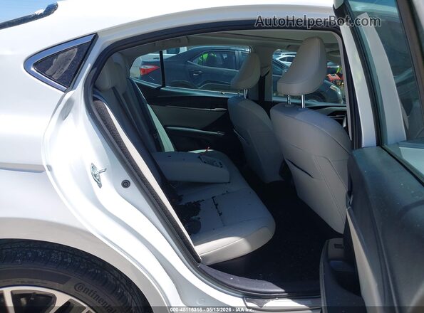 4T1DAACK3SU597220 2025 TOYOTA CAMRY White Widok naklejki z numerem VIN