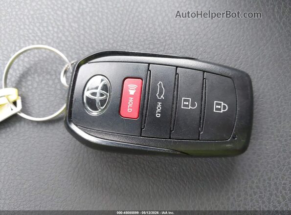 4T1DAACK3SU632161 2025 TOYOTA LE Белый Вид панели приборов
