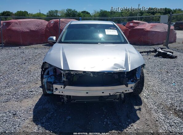 4T1DAACK3TU690224 2026 TOYOTA LE Silver Вид задньої частини салону