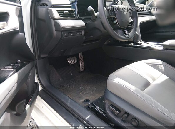 4T1DAACK4SU073414 2025 TOYOTA CAMRY White Սալոնի դիմացի տեսք