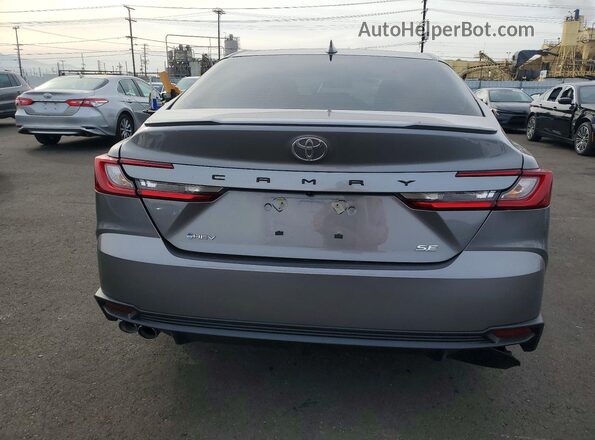 4T1DAACK4TU669429 2026 TOYOTA CAMRY Silver Vista trasera