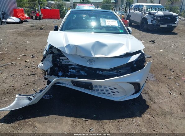 4T1DAACK5SU180570 2025 TOYOTA CAMRY White Vista frontal