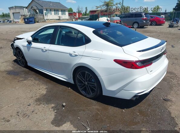 4T1DAACK5SU180570 2025 TOYOTA CAMRY White Trasero izquierdo