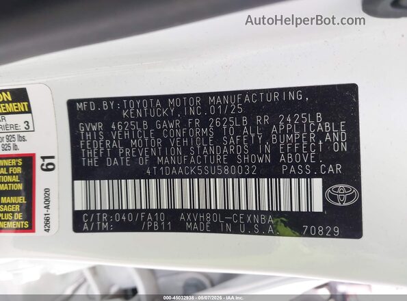 4T1DAACK5SU580032 2025 TOYOTA LE White Vista del compartimento del motor