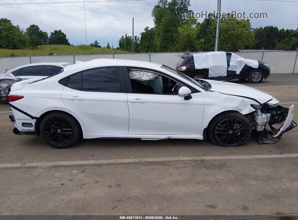 4T1DAACK5TU697689 2026 TOYOTA CAMRY White Vista interior de 360 grados