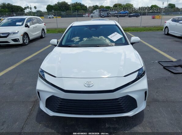 4T1DAACK7SU036034 2025 TOYOTA CAMRY White Vista del cuadro de instrumentos