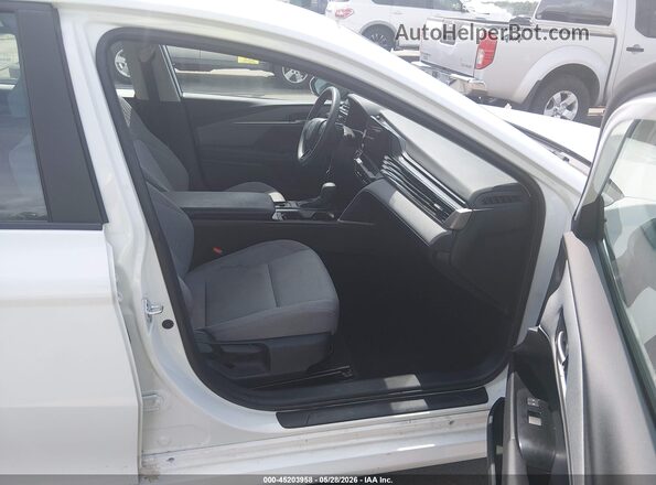 4T1DAACK7SU099652 2025 TOYOTA CAMRY White Вид салону спереду