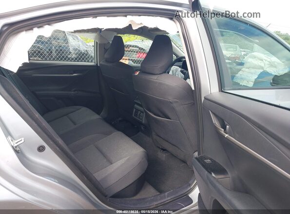 4T1DAACK7SU105675 2025 TOYOTA CAMRY Silver VIN კოდის სტიკერის ხედი
