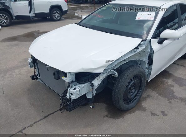 4T1DAACK7SU201483 2025 TOYOTA CAMRY White წინა ხედი