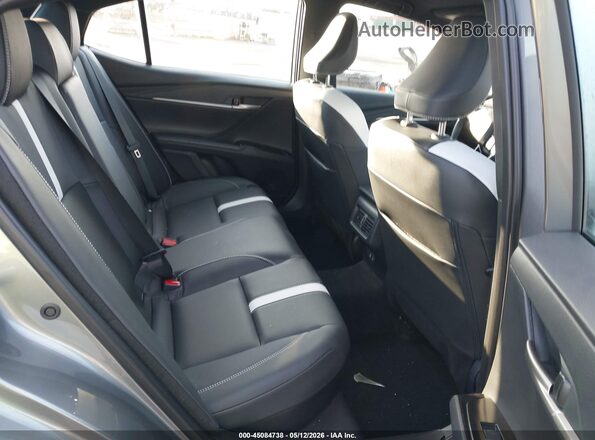 4T1DAACK7TU651085 2026 TOYOTA CAMRY Silver Widok naklejki z numerem VIN