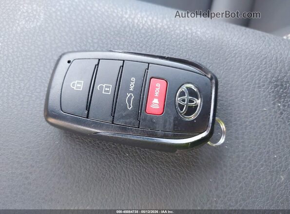 4T1DAACK7TU651085 2026 TOYOTA CAMRY Silver Widok deski rozdzielczej