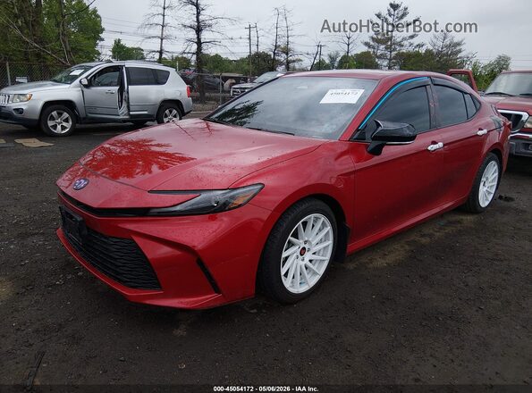 4T1DAACK8SU159454 2025 TOYOTA LE Red Vista tres cuartos delantera izquierda