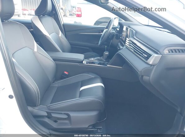 4T1DAACK8SU625450 2025 TOYOTA CAMRY White წინა სალონის ხედი