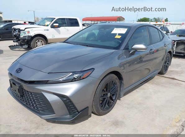 4T1DAACK8TU700150 2026 TOYOTA CAMRY Gray წინა მარცხენა ხედი სამი მეოთხედიდან