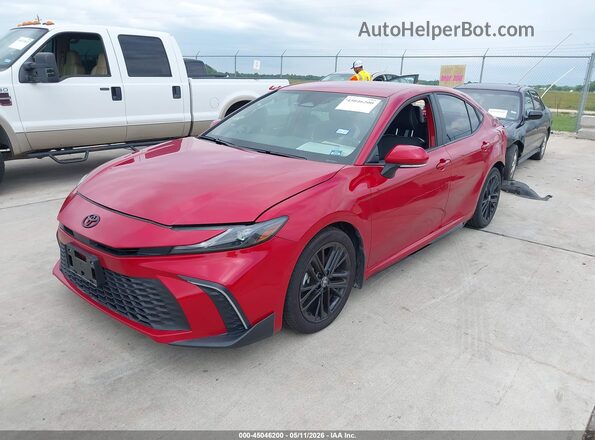 4T1DAACK9SU132134 2025 TOYOTA CAMRY Red წინა მარცხენა ხედი სამი მეოთხედიდან