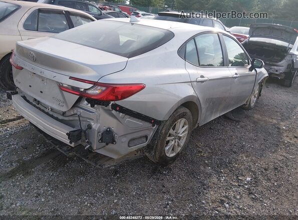 4T1DAACK9SU202201 2025 TOYOTA CAMRY Silver უკანა მარჯვენა