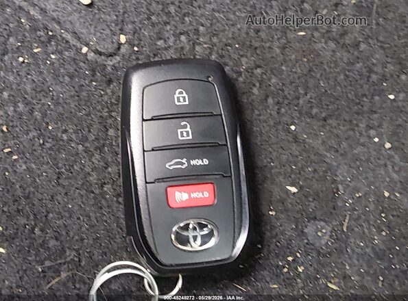 4T1DAACK9SU202201 2025 TOYOTA CAMRY Silver წინა პანელის ხედი
