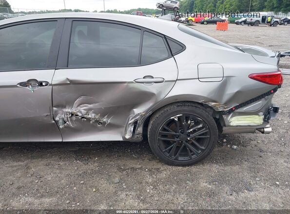 4T1DAACK9SU551567 2025 TOYOTA CAMRY Silver Vista frontal