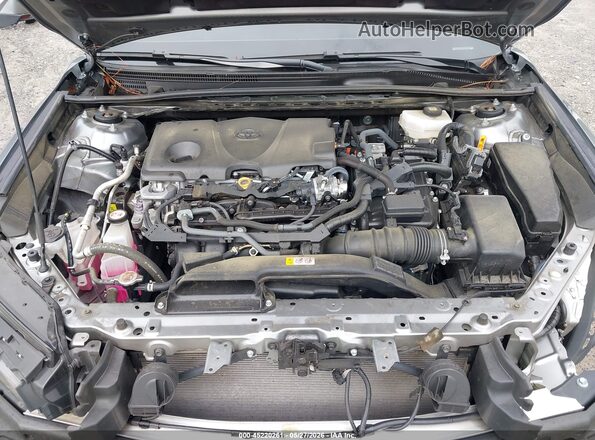 4T1DAACK9SU551567 2025 TOYOTA CAMRY Silver Vista trasera