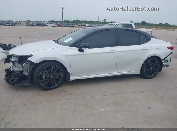 4T1DAACK9TU225267 2026 TOYOTA CAMRY White 360 interior view