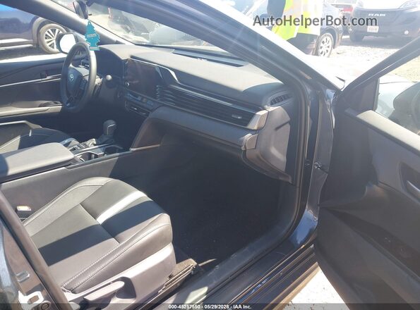 4T1DAACK9TU675534 2026 TOYOTA CAMRY Gray Widok wnętrza z przodu