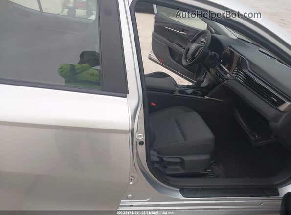 4T1DAACK9TU701064 2026 TOYOTA CAMRY Silver Սալոնի դիմացի տեսք