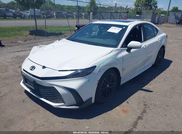 4T1DAACKXSU062840 2025 TOYOTA CAMRY White Przód lewy