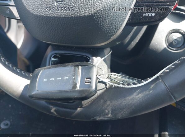 4T1DAACKXSU062840 2025 TOYOTA CAMRY White Widok deski rozdzielczej