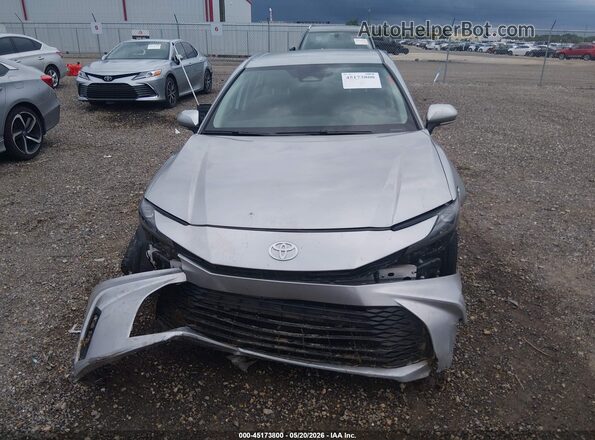 4T1DAACKXSU076589 2025 TOYOTA CAMRY Gray Rear interior view