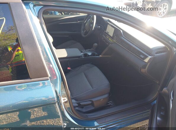 4T1DAACKXSU619973 2025 TOYOTA CAMRY Turquoise Widok wnętrza z przodu