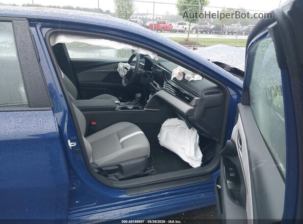 4T1DAACKXTU303880 2026 TOYOTA CAMRY Blue Vista interior delantera
