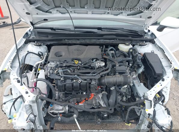 4T1DBADK0TU547744 2026 TOYOTA CAMRY White Հետևի տեսք