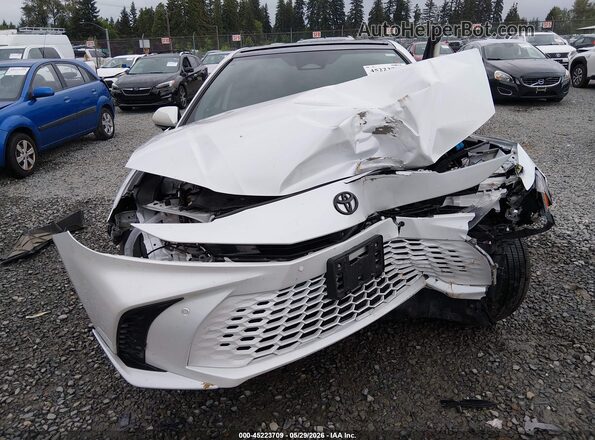 4T1DBADK2SU501749 2025 TOYOTA CAMRY Белый Вид задней части салона