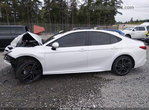 4T1DBADK2SU501749 2025 TOYOTA CAMRY Белый 