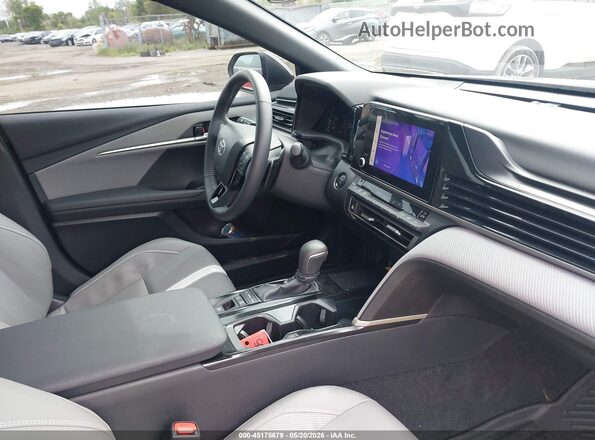 4T1DBADK4SU507245 2025 TOYOTA CAMRY Черный Вид салона спереди