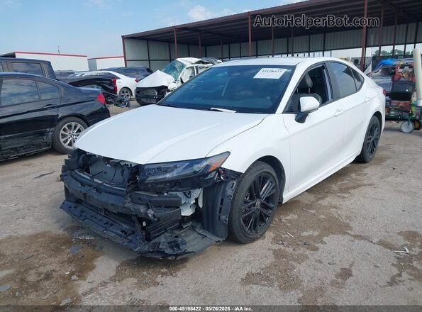 4T1DBADK7SU519468 2025 TOYOTA CAMRY White Front left
