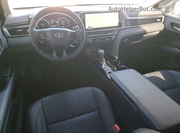 4T1DBADK9TU542882 2026 TOYOTA LE White Widok deski rozdzielczej