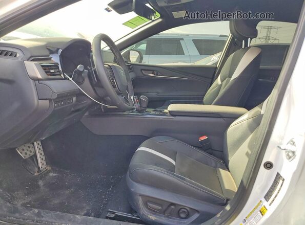 4T1DBADKXSU539617 2025 TOYOTA CAMRY White 