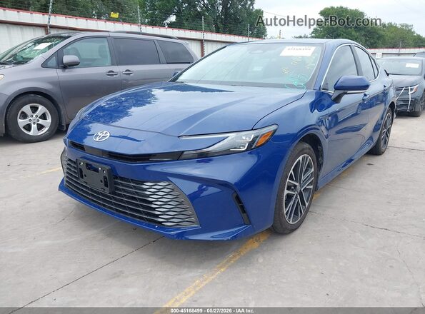 4T1DBADKXTU051012 2026 TOYOTA CAMRY Синий Передняя левая четверть