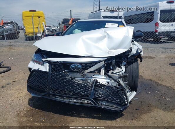 4T1EZ1FB4LU043050 2020 TOYOTA AVALON White ხელსაწყოთა პანელის ხედი