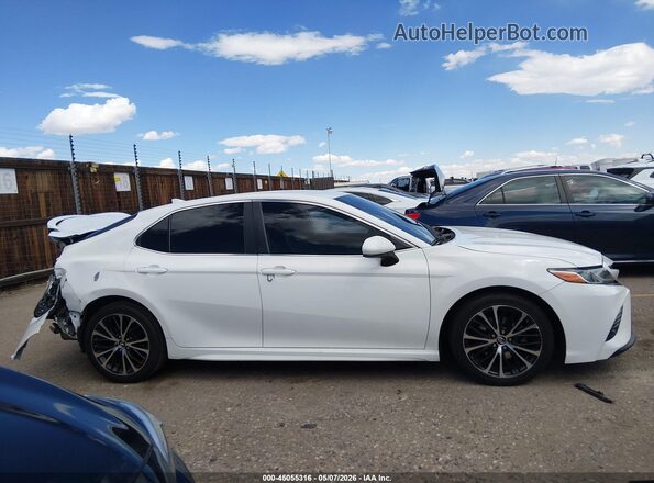 4T1G11AK0LU898481 2020 TOYOTA CAMRY White Widok wnętrza z tyłu