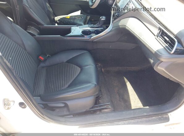 4T1G11AK7LU880558 2020 TOYOTA CAMRY White Vista interior delantera